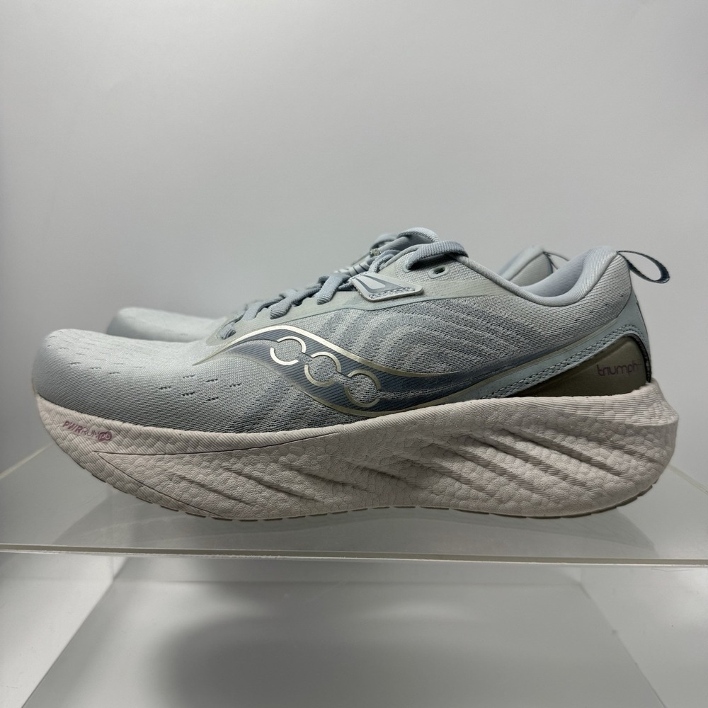Brand New Saucony Triumph 22 S10964-246 Vapor Moon Running Shoes Women's Size 10